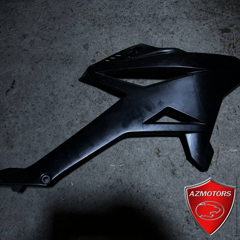 OCCASION - FLANC DROIT -NOIR-
pièces dâorigine BETA vues Eclatees des motos cross et enduro et trial, recherche simplifie piece origine beta sur schema ou catalogue de piece OCCASION - FLANC DROIT -NOIR-