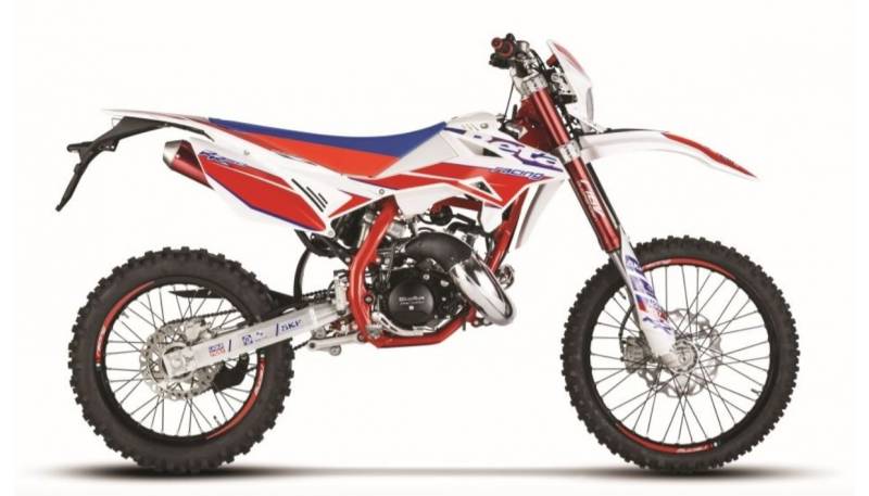 KIT AUTOCOLLANTS WHITE RR 2T 50 RACING M - BETA KIT AUTOCOLLANTS WHITE RR 2T 50 RACING M BETA origine BETA -DISPO