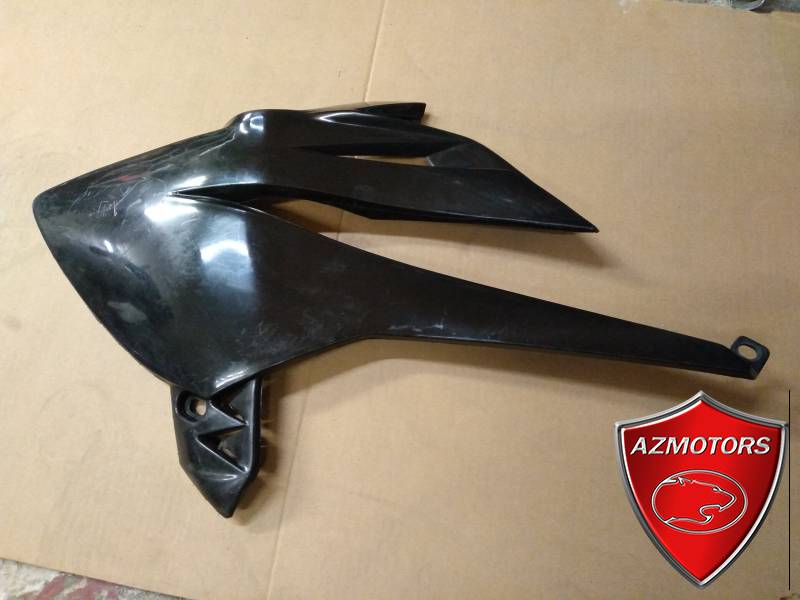 CARÃ‰NAGE GAUCHE NOIR (BETA) NEUF  CARÃ‰NAGE GAUCHE NOIR (BETA) NEUF RAYÃ‰ origine BETA -DISPO