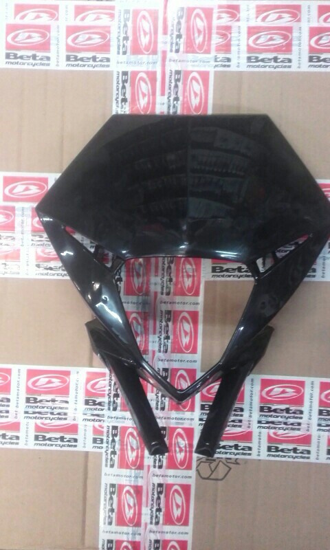 OCCASION CACHE PHARE NOIR MY10 OCCASION CACHE PHARE NOIR MY10 NEUF UN PEU ABIME origine BETA -DISPO