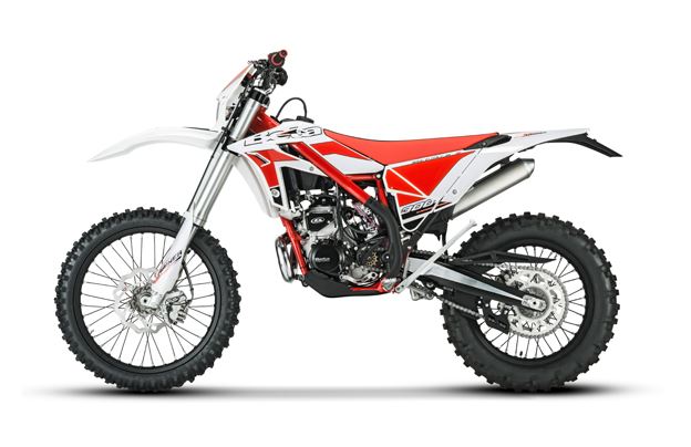 PiÃ¨ces BETA RR XTRAINER 300 2T - (2017) PiÃ¨ces BETA RR XTRAINER 300 4T - [2017] origine BETA 300_XTRAINER